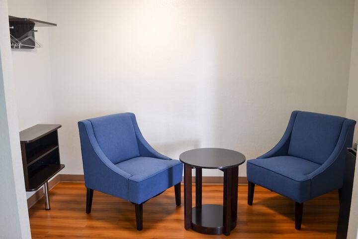 Room 35 of 49