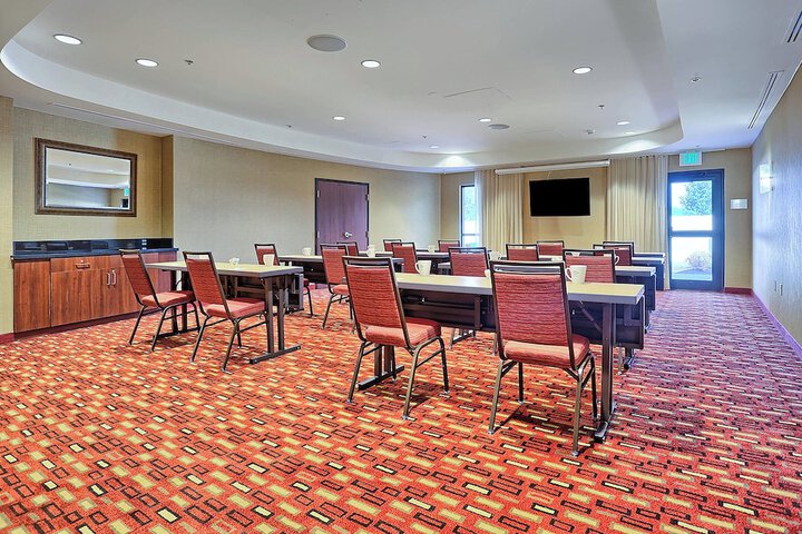 Courtyard by Marriott Harrisburg West / Mechanicsburg