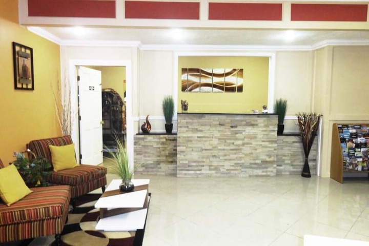 Winnie Inn Suites & RV Park