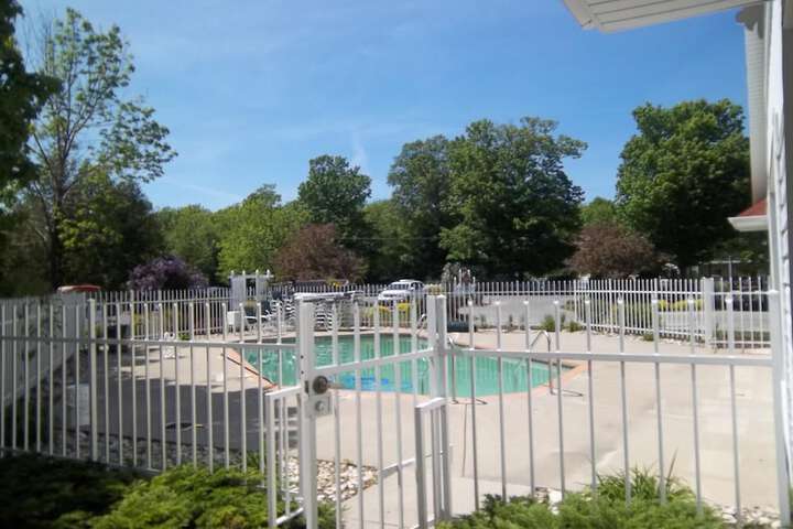 Pool 7 of 26