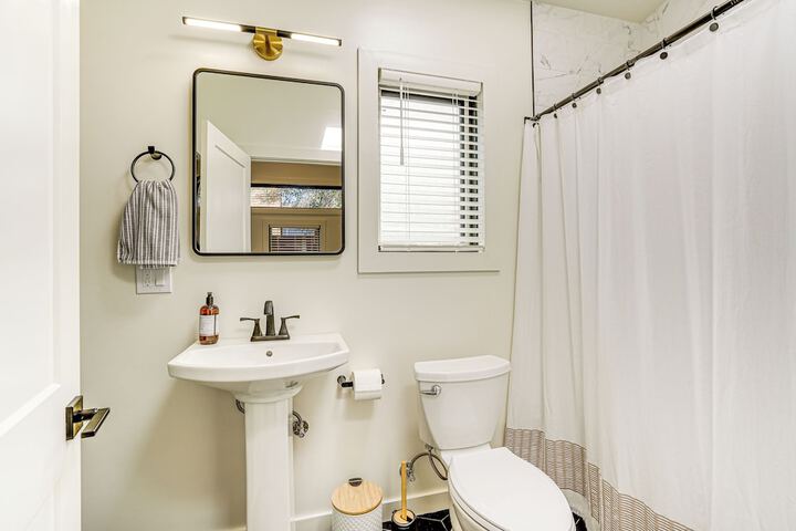 Bay Area Apt w / Patio: Near Parks & Hiking!