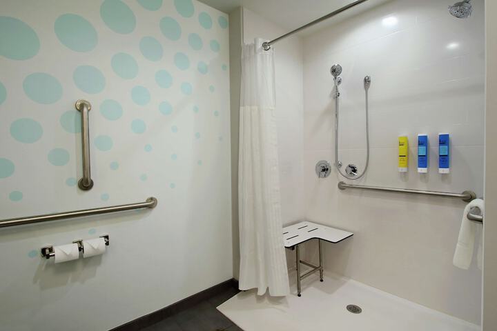 Room 13 of 41
