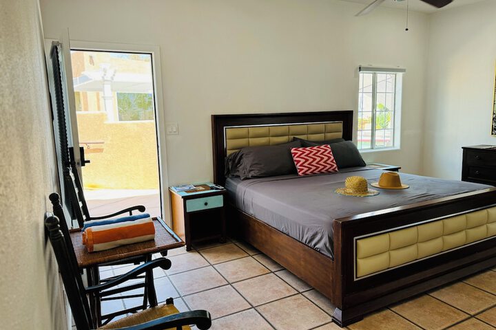 Room 45 of 132