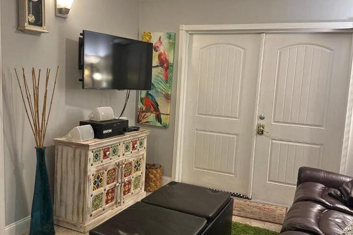 Roomy Recently Renovated Apt.