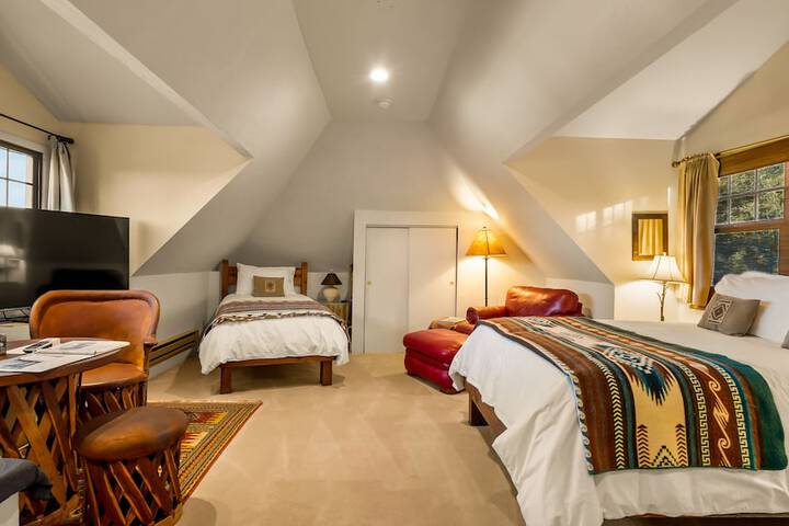 Tubac Country Inn