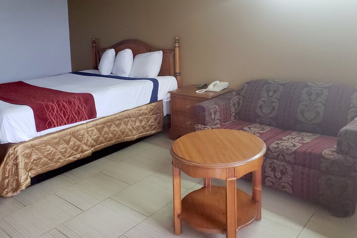 Room 17 of 24