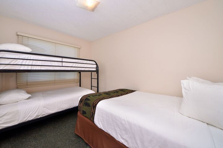 Room 19 of 43