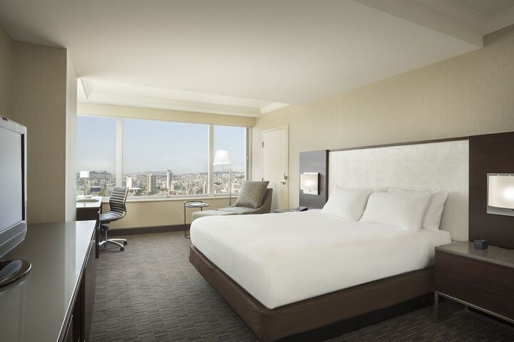 Room 168 of 249