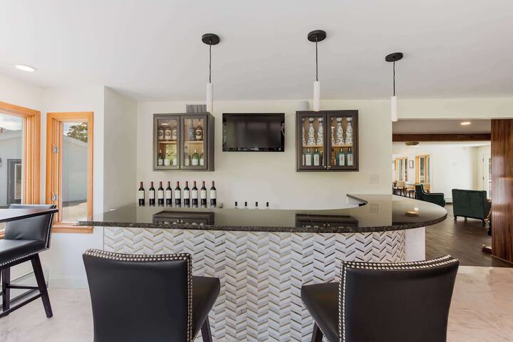 The Palmer House Resort an Ascend Collection Hotel
