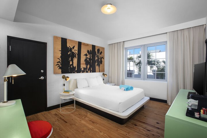 Room 22 of 47