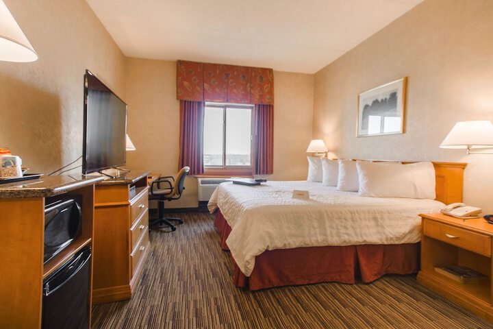 Room 7 of 40