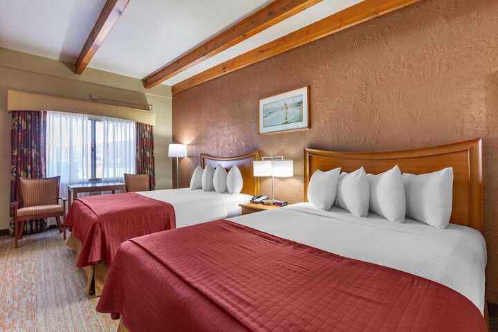 Room 13 of 29