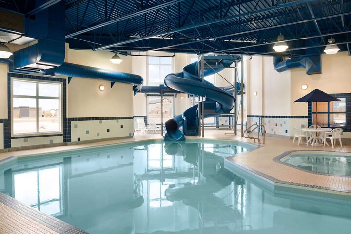 Pool 5 of 38