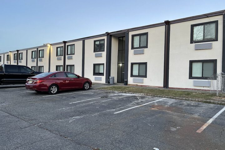 Hotel 5 of 43