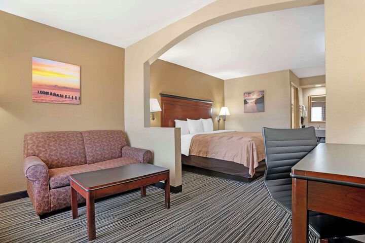 Quality Inn Brookhaven