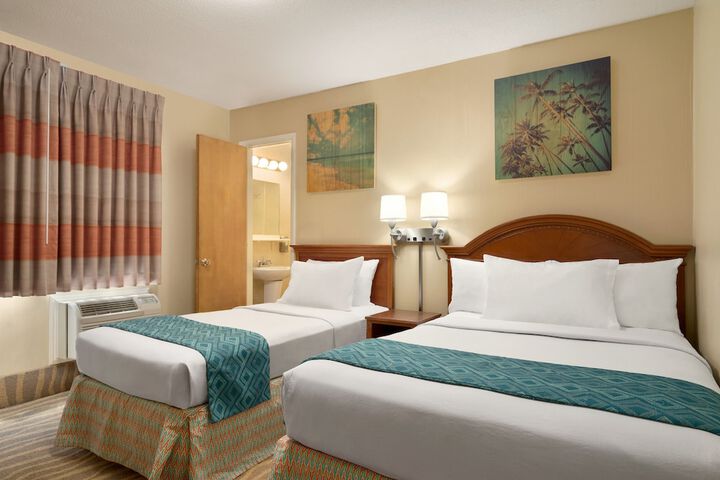Room 42 of 59