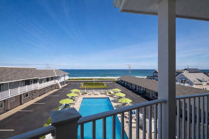 Ocean Sands at York Beach