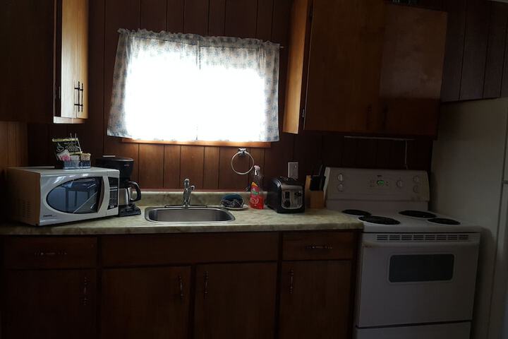 Glenwood Motel and Cottages