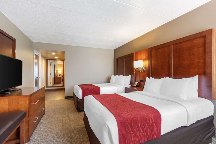 Comfort Inn & Suites Aberdeen near APG
