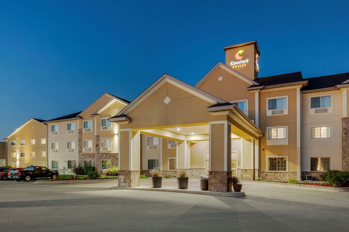 Hotel 7 of 54