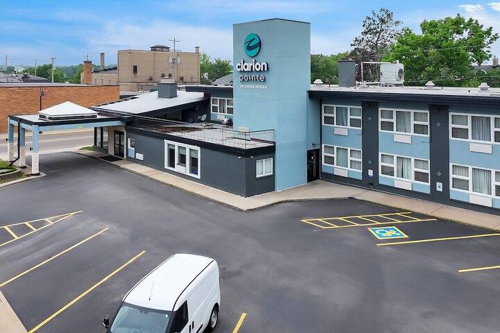 Clarion Pointe Rhinelander Downtown