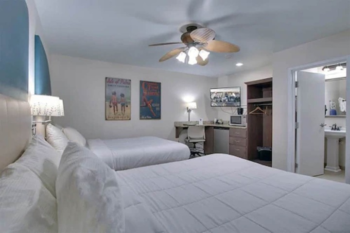 Room 22 of 36