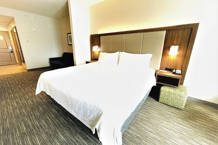 Holiday Inn Express Hotel & Suites Grand Island by IHG
