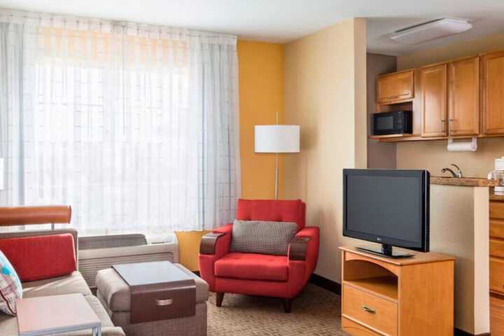 Room 18 of 30