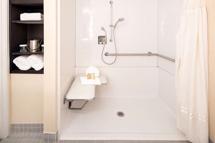 DoubleTree by Hilton Denver Tech Center