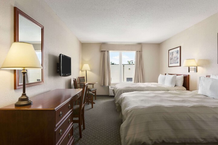 Room 14 of 20
