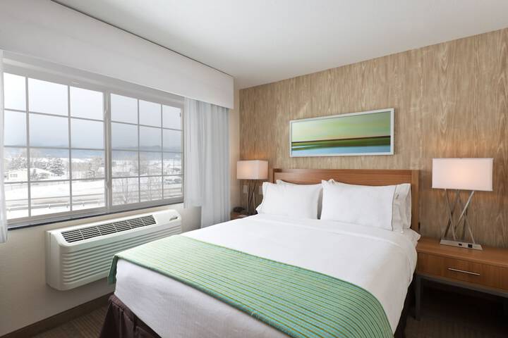 Holiday Inn Express & Suites Fraser - Winter Park Area by IHG