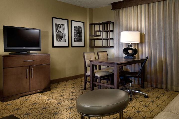 Room 14 of 72