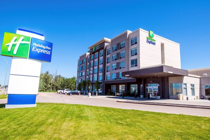 Hotel 4 of 40