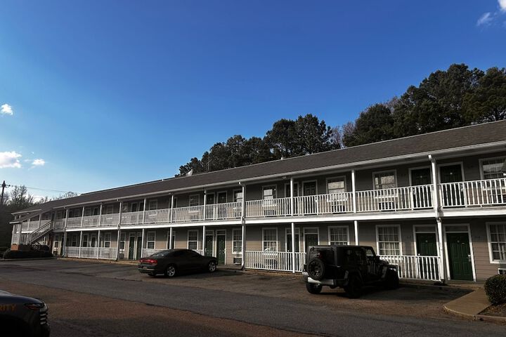 Plantation Oaks Suites & Inn Millington
