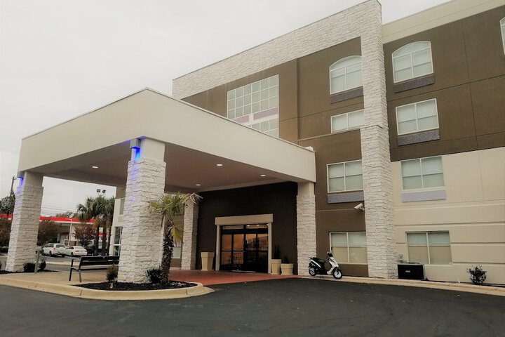 Hotel 3 of 30