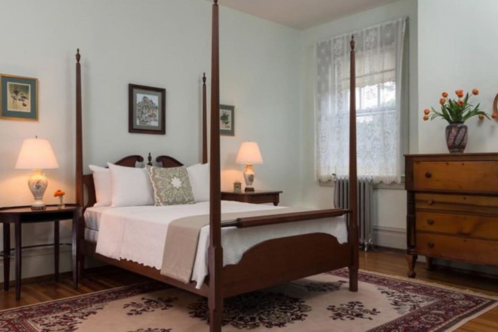 Room 55 of 134