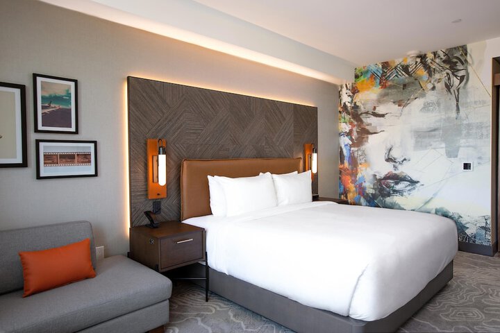 The Glenmark Glendale, a Tribute Portfolio Hotel