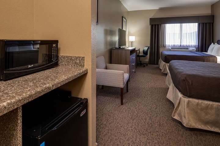 Room 15 of 24