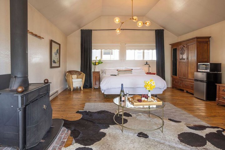 Dennens Victorian Farmhouse
