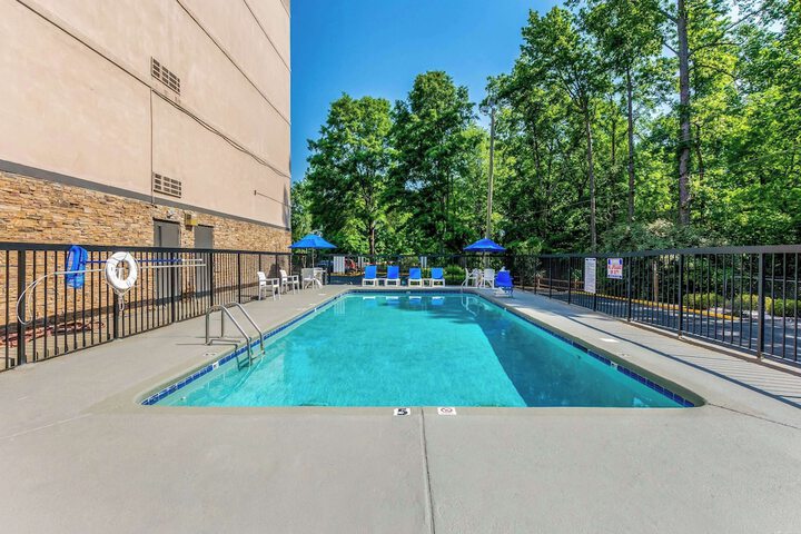 Comfort Inn Charlotte Airport Uptown