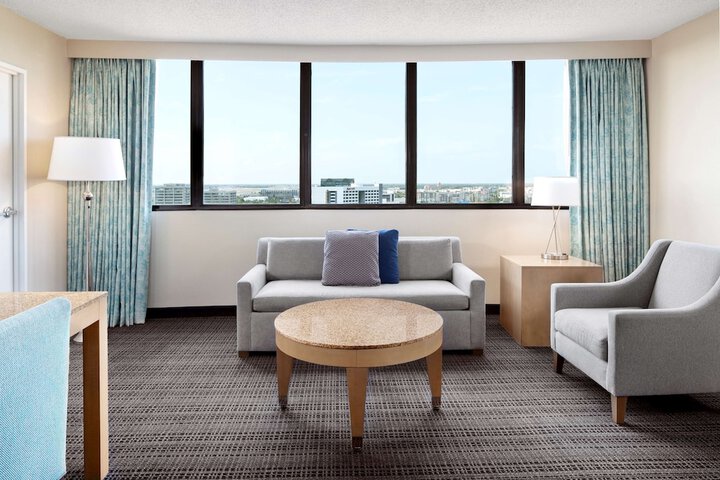 Room 17 of 71