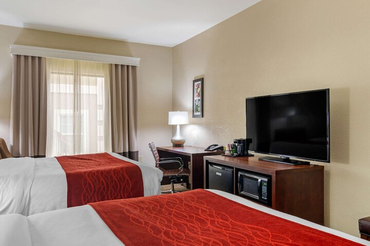 Room 18 of 31