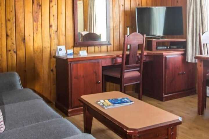 Room 54 of 73