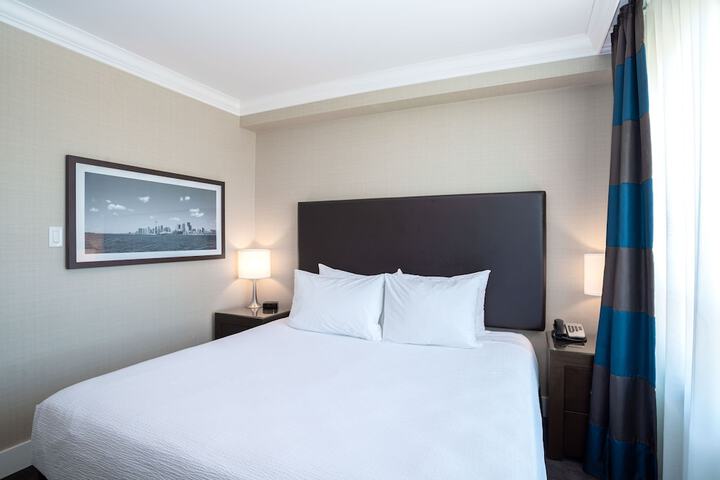 Sandman Hotel Oakville