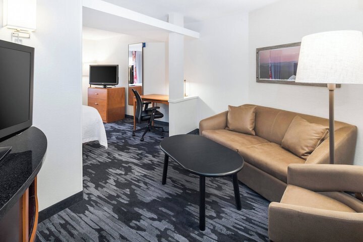 Fairfield Inn & Suites Marietta