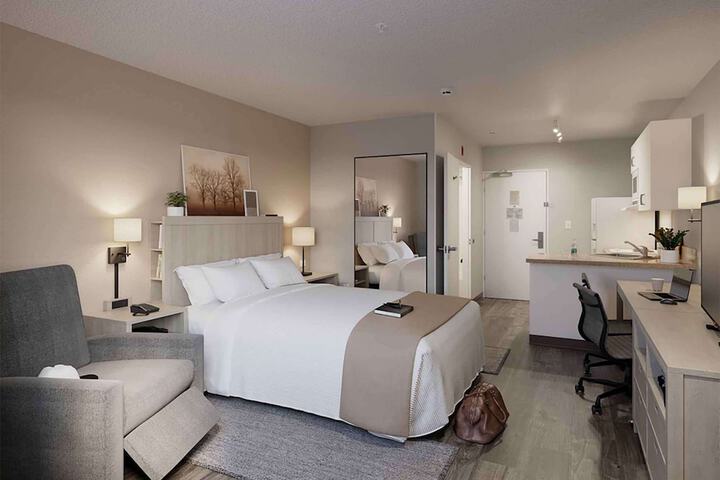Room 13 of 20