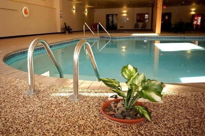 Pool 3 of 16