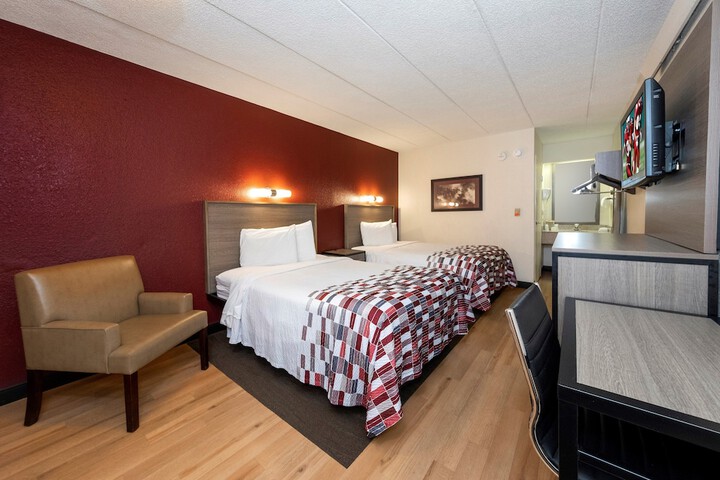 Room 12 of 27