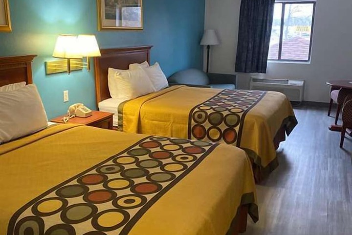 Americas Best Value Inn West Frankfort