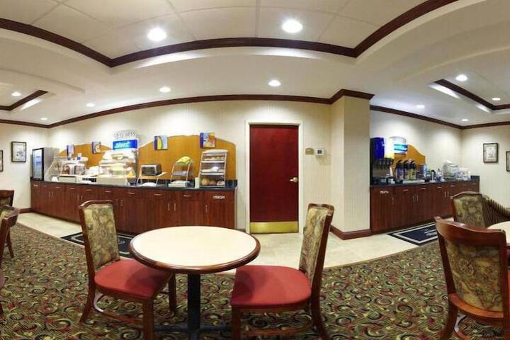 Holiday Inn Express Hotel & Suites Harriman by IHG